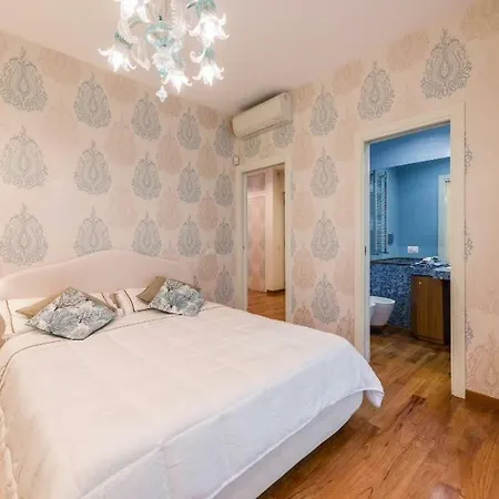 Casa Marchese Bari